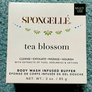 SPONGELLE Tea Blossom Body Buffer